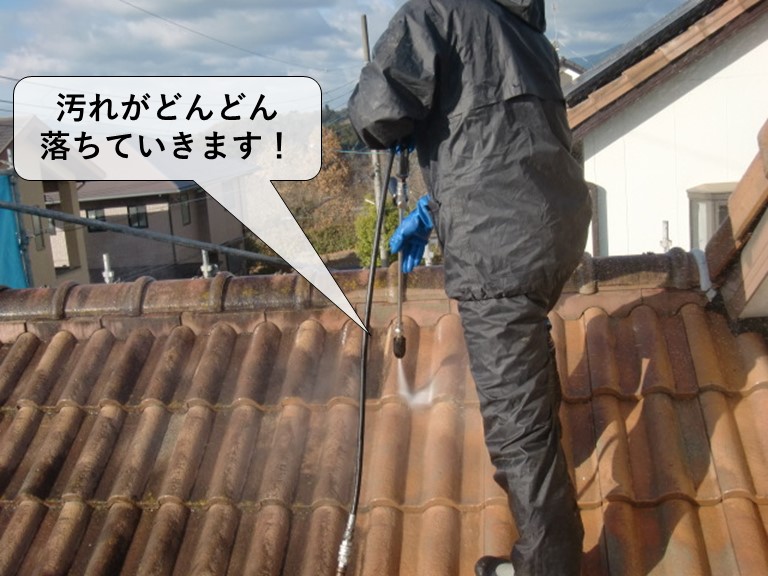 泉南市の屋根・外壁塗装で高圧洗浄についての詳細をご紹介！