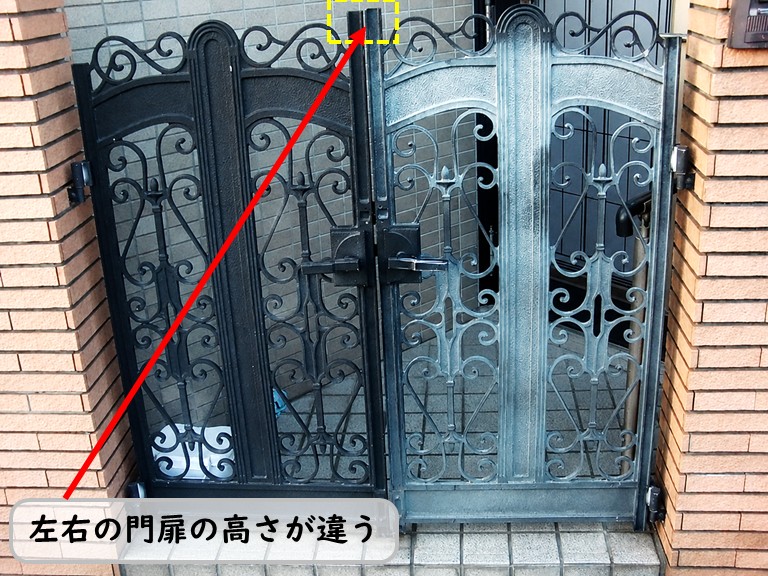 泉南市左右の門扉高さが違う