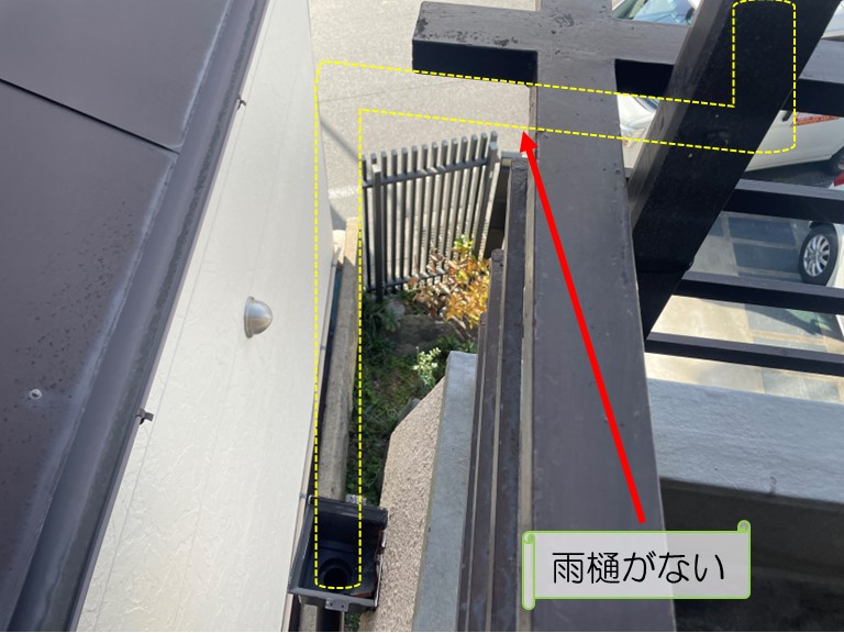 泉大津市で台風の影響で2階テラス屋根の波板が飛散したとのご相談雨樋が無い