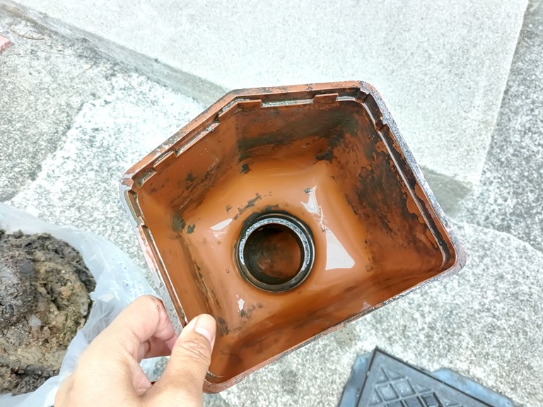 熊取町 Y様 雨樋清掃後