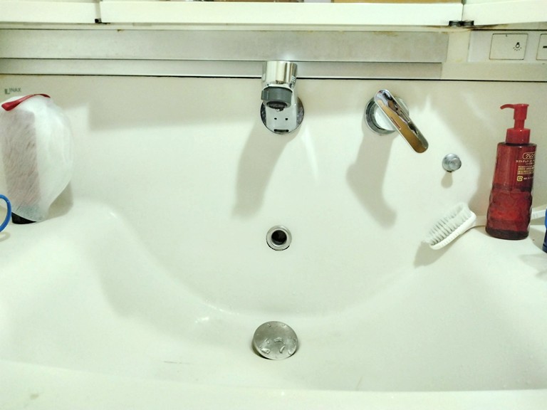 熊取町 洗面所ホース取替完成写真