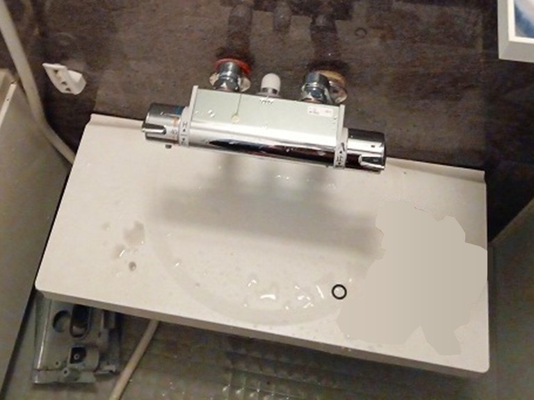 高石市浴室シャワー取替工事